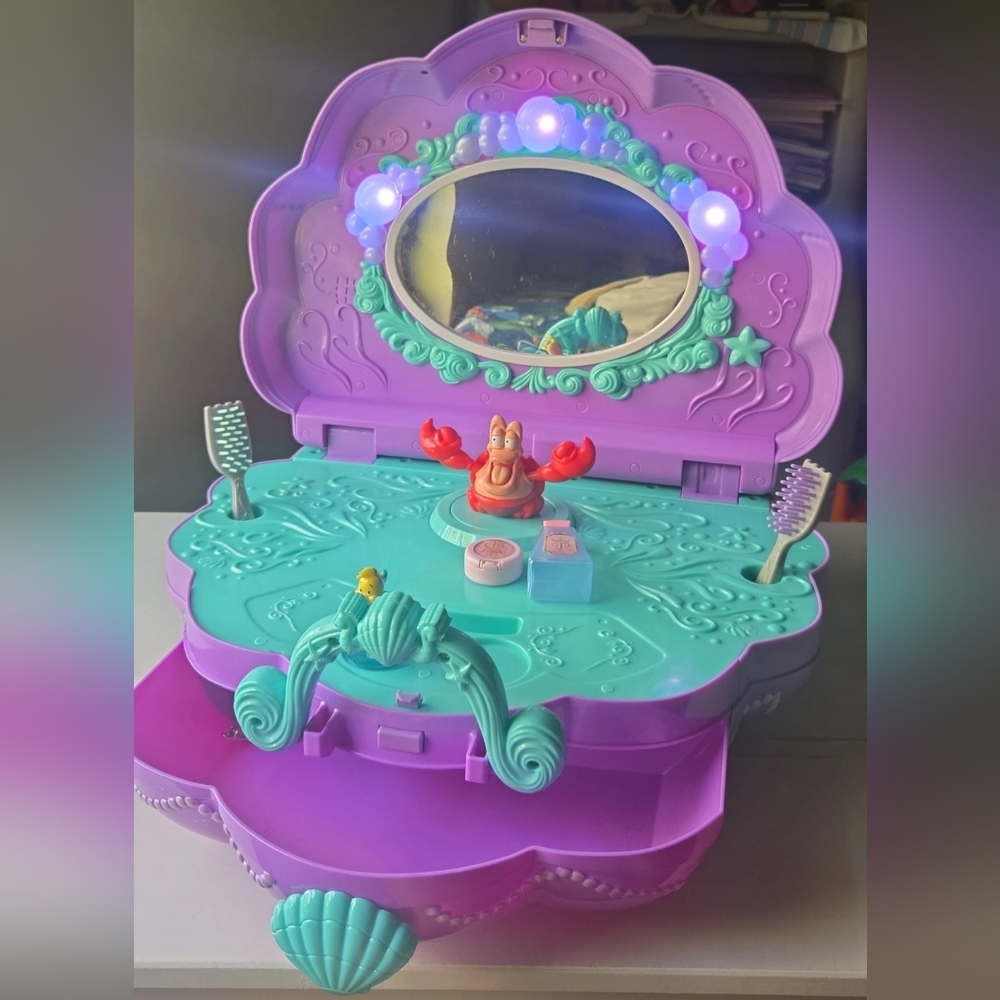 Disney Princess Ariel Music & Lights Tabletop Vanity